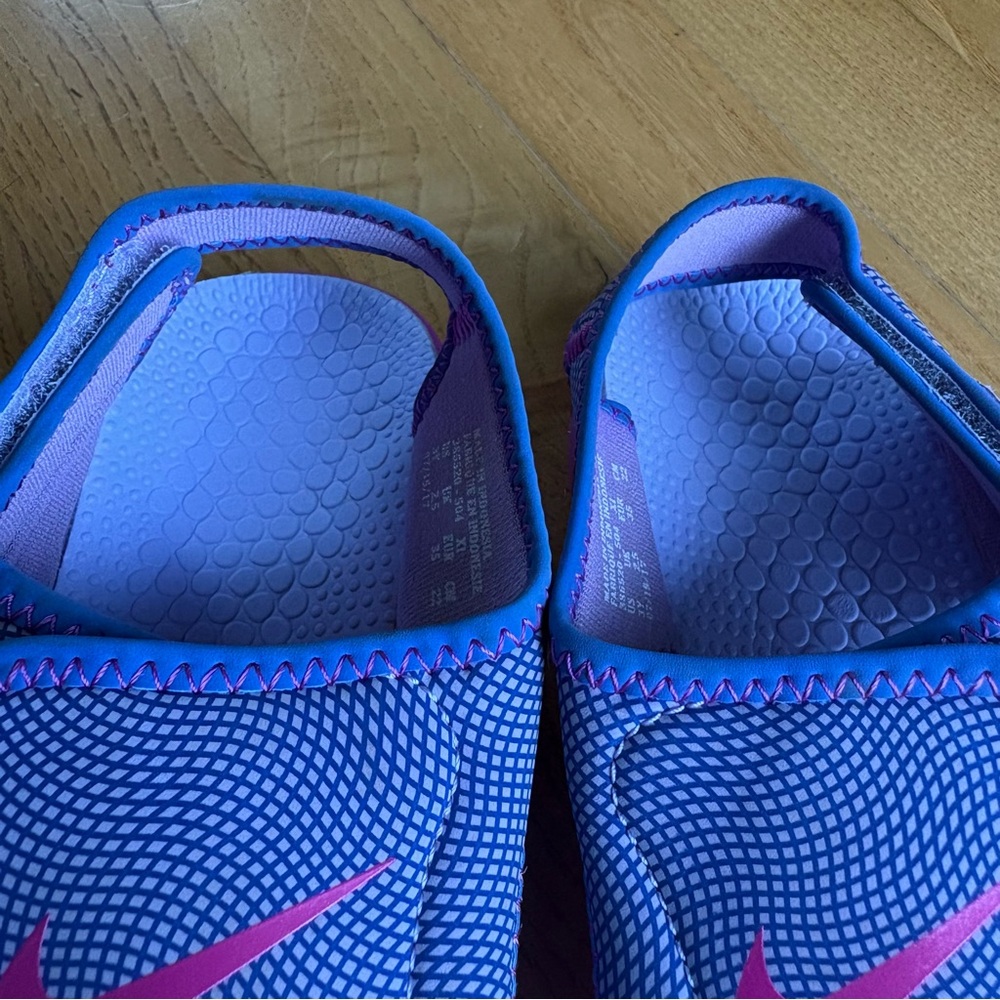 Nike Sunray Adjust 4 Sandals Shoes Hydrangeas Comet Blue Pink Youth Girls Size 3 - Picture 9 of 13